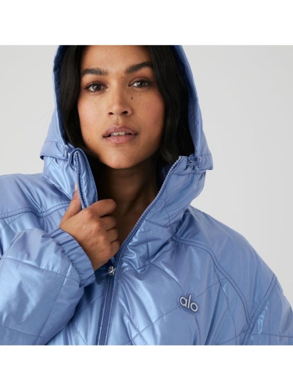 Alo Pearlized Stormy Puffer Infinity Blue Iridescent Holographic Warm Puffy Coat - Picture 7 of 14